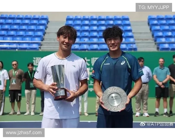 武汉排球队转型之路揭秘大师赛特别报道展现新风貌与挑战 武汉排球队转型之路揭秘大师赛特别报道展现新风貌与挑战