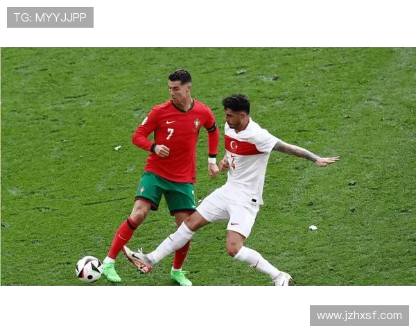 2016年土耳其对捷克比赛回顾:精彩进球与战术分析