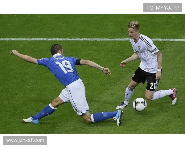 天下足球巅峰对决德国队与意大利队的经典较量回顾与展望