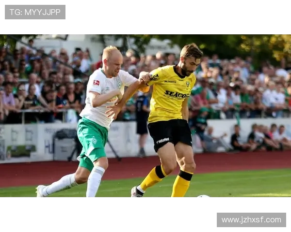 维迪欺与海伦芬的激烈对决揭示了足球战术与团队协作的重要性 维迪欺与海伦芬的激烈对决揭示了足球战术与团队协作的重要性