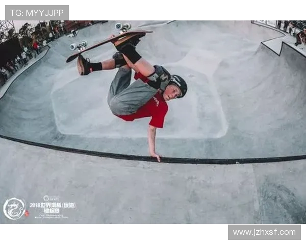 成都攀岩队在世界滑板锦标赛中以100分领先其他队伍展现强劲实力